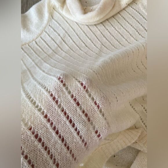 White/ ivory almost off white sweater - Picture 6 of 6